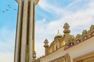 Jamia-Mosque-Madina image