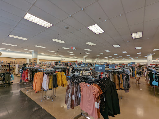 Department Store «Nordstrom Rack Fair Lakes Promenade», reviews and photos, 12199 Fair Lakes Promenade Dr, Fairfax, VA 22033, USA