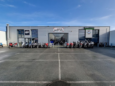 Team moto 17 DAFY MOTO / KAWASAKI / MV AGUSTA / BENELLI / KYMCO / BETA / RIEJU à Saint-Sulpice-de-Royan