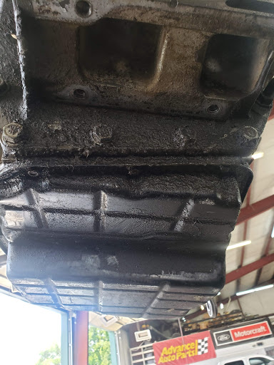 Auto Repair Shop «AMC Auto, Truck & Diesel Repair», reviews and photos, 133 Locke Ave, Spring Hill, TN 37174, USA