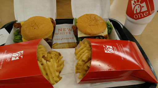 Fast Food Restaurant «Chick-fil-A», reviews and photos, 6180 Mid Rivers Mall Dr, St Peters, MO 63304, USA