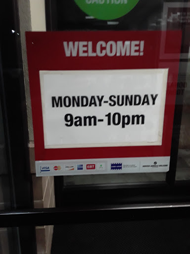 Clothing Store «Burlington Coat Factory», reviews and photos, 103 Marketplace Dr, Hampton, VA 23666, USA