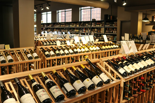 Wine Store «Wine Merchant Ltd», reviews and photos, 7817 Forsyth Blvd, Clayton, MO 63105, USA