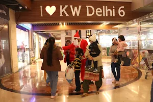 KW Delhi 6 Mall (के डब्ल्यू दिल्ली 6 मॉल) image