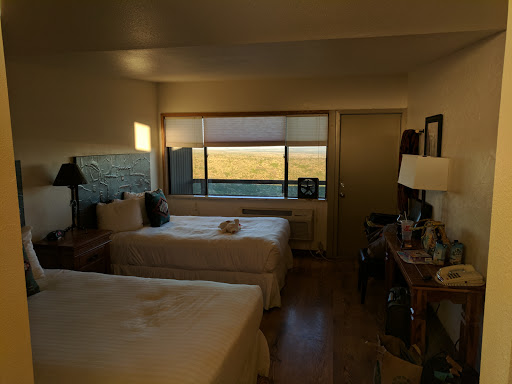 Hotel «Far View Lodge», reviews and photos