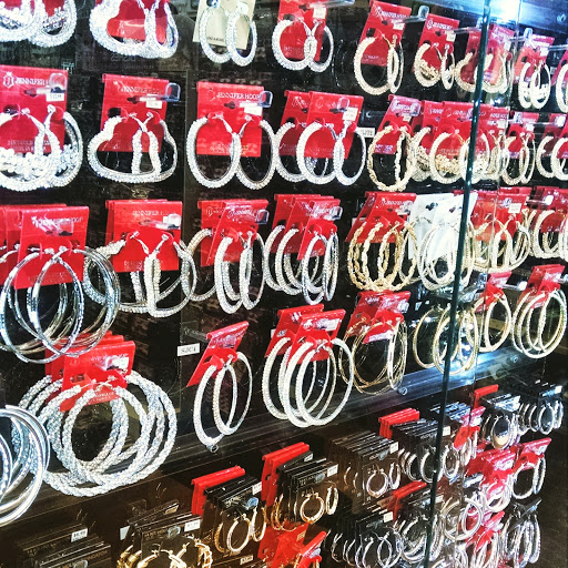 Beauty Supply Store «J & J Beauty Supply», reviews and photos, 2468 M.L.K. Jr Dr SW, Atlanta, GA 30311, USA