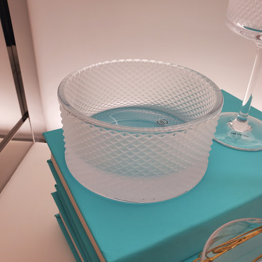 Jewelry Store «Tiffany & Co.», reviews and photos, 4200 Conroy Rd, Orlando, FL 32839, USA