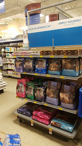 Pet Supply Store «PetSmart», reviews and photos, 4400 Fort Jackson Blvd #300, Columbia, SC 29209, USA