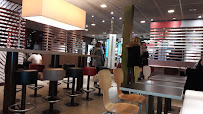 Atmosphère du Restauration rapide McDonald's Poitiers Beaulieu - n°16