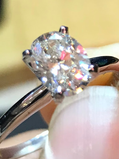 Jewelry Store «Unclaimed Diamonds», reviews and photos, 113 S 8th St, Philadelphia, PA 19106, USA