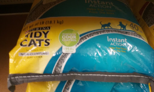 Pet Supply Store «Pet Supplies Plus», reviews and photos, 2160 Anderson Rd, Petoskey, MI 49770, USA