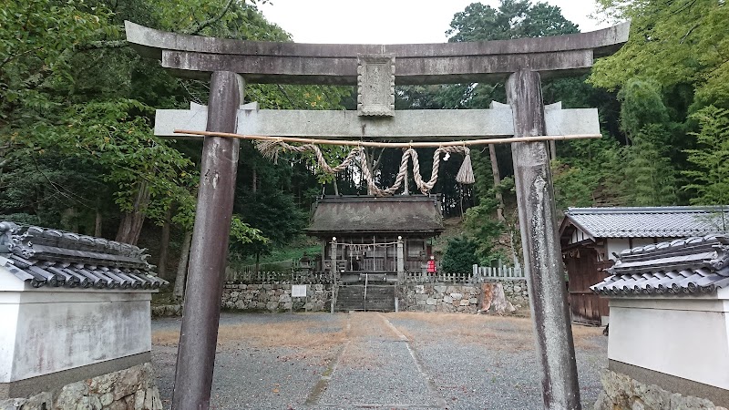 春日神社