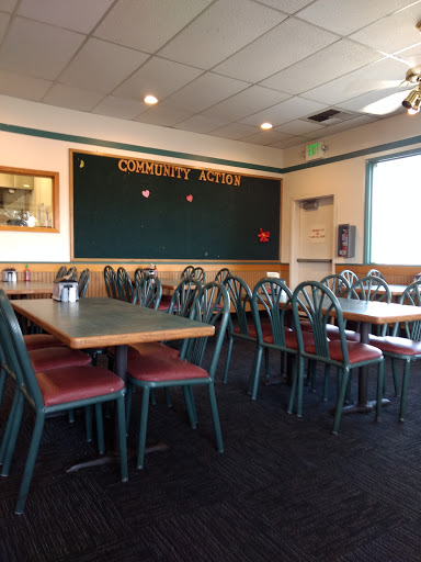 Pizza Restaurant «Round Table Pizza», reviews and photos, 888 Alamo Dr, Vacaville, CA 95688, USA