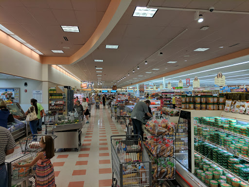 Grocery Store «Market Basket», reviews and photos, 1200 Newport Ave, South Attleboro, MA 02703, USA