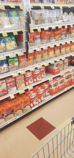 Supermarket «Food City», reviews and photos, 300 Market Dr, Lenoir City, TN 37771, USA