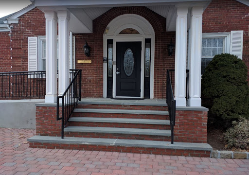 Funeral Home «Roslyn Heights Funeral Home», reviews and photos, 75 Mineola Ave, Roslyn Heights, NY 11577, USA