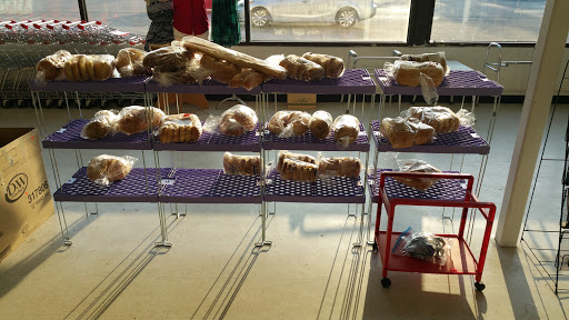 Thrift Store «Raleigh Rescue Mission Store and Donation Center», reviews and photos