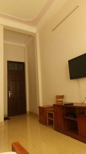 Nhà Nghỉ Hoa Phượng