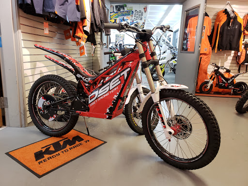 Motorcycle Dealer «MotoSport Hillsboro», reviews and photos, 809 NE 28th Ave, Hillsboro, OR 97124, USA