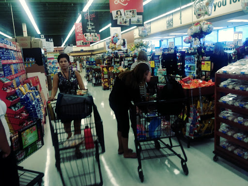 Grocery Store «Jewel-Osco», reviews and photos, 900 E Rollins Rd, Round Lake Beach, IL 60073, USA