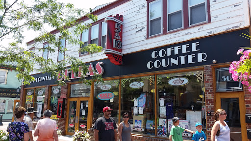 Department Store «Dellas 5 & 10», reviews and photos, 503 Washington St, Cape May, NJ 08204, USA