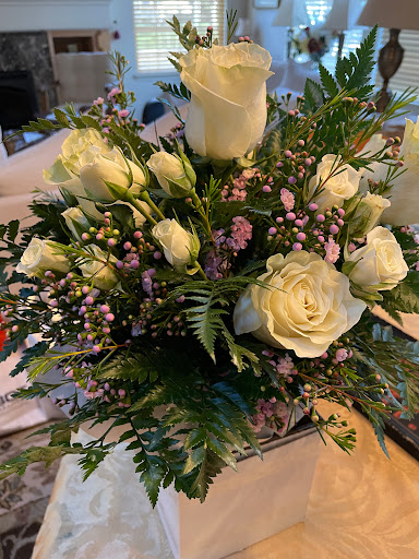 Florist «Flowers by Zsuzsana», reviews and photos, 21300 NW Cornell Rd #1201, Hillsboro, OR 97124, USA