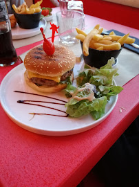 Hamburger du Restaurant français Le Boeuf Plage à Saint-Jean-de-Monts - n°12