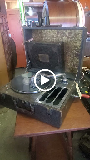 Antique Store «Old Town Architectural Salvage», reviews and photos, 126 N St Francis St, Wichita, KS 67202, USA