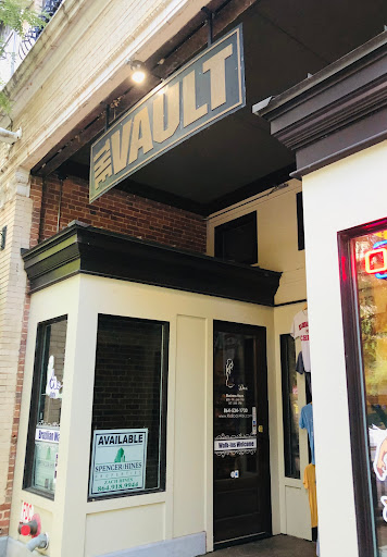 Sporting Goods Store «THE VAULT Retro Sports Apparel», reviews and photos, 213 N Main St, Greenville, SC 29601, USA