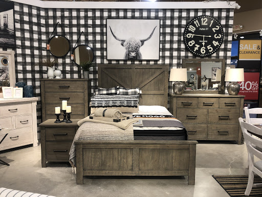 Furniture Store «Ashley HomeStore», reviews and photos, 80 Nardozzi Pl, New Rochelle, NY 10801, USA