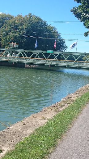 Bicycle Store «Trailside Bicycles», reviews and photos, 16271 Canal Rd, Hulberton, NY 14470, USA