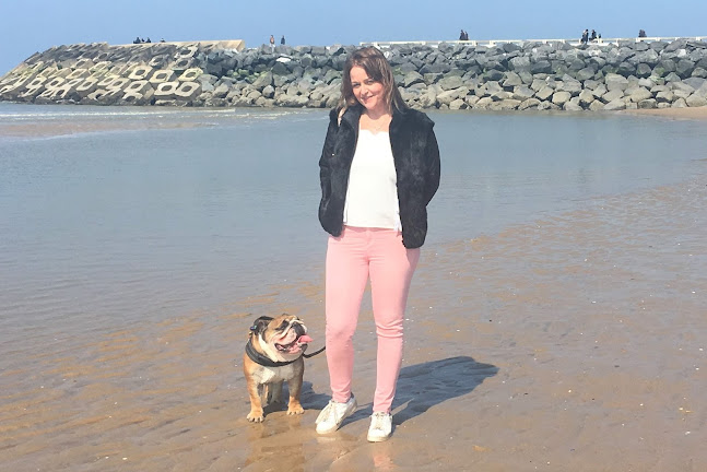 Beoordelingen van Tanghe Vicky VITA hondengedragsbegeleiding in Oostende - Hondentrainer