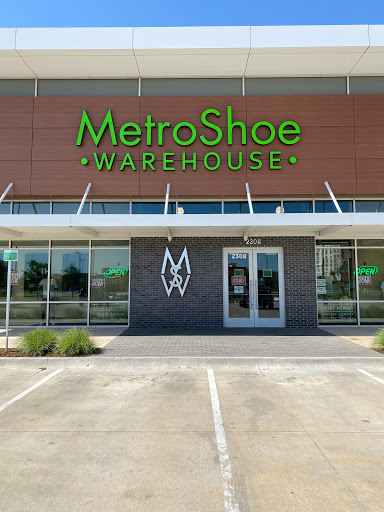 Shoe Store «MetroShoe Warehouse», reviews and photos, 2308 24th Ave NW, Norman, OK 73069, USA