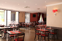 Atmosphère du Restaurant Brasserie du cours à Cagnes-sur-Mer - n°9