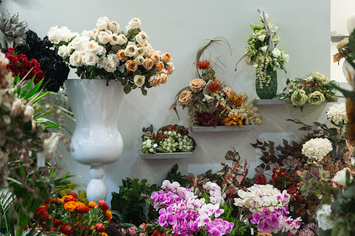 Cheap flower shops in Turin