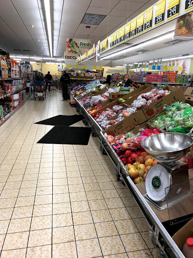 Supermarket «ALDI», reviews and photos, 7905 Golf Rd, Morton Grove, IL 60053, USA