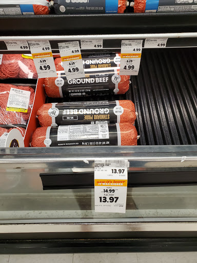 Grocery Store «Family Fare Supermarket», reviews and photos, 1801 Valley View Dr, Council Bluffs, IA 51503, USA