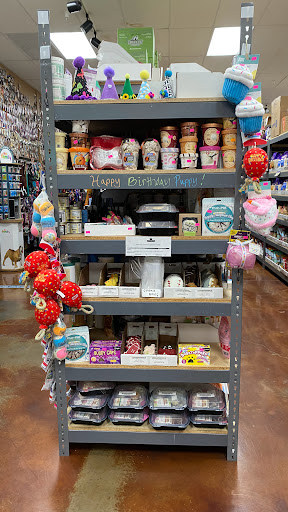 Pet Supply Store «DogSupplies.com Outlet Store», reviews and photos, 2960 St Rose Pkwy #170, Henderson, NV 89052, USA