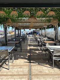 Atmosphère du Restaurant de fruits de mer La Cabane Du Pechêur à Agde - n°6