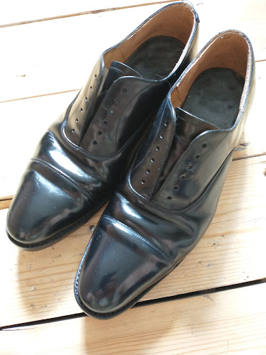 Reviews of Ealing Cobblers in London - Shoe store