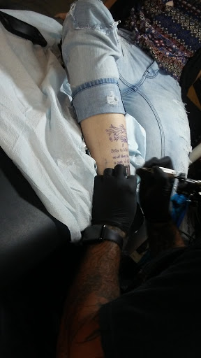 Tattoo Shop «PMA Tattoo», reviews and photos, 114 W Orangeburg Ave, Modesto, CA 95350, USA