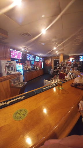 Mojo's BoneYard Sports Bar & Grille