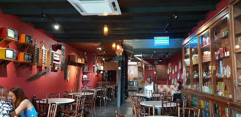 72 Kapitan Cafe