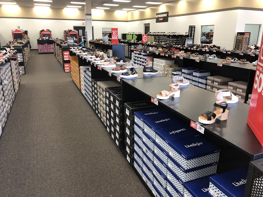 Shoe Store «Off Broadway Shoe Warehouse», reviews and photos, 27291 La Paz Rd, Laguna Niguel, CA 92677, USA