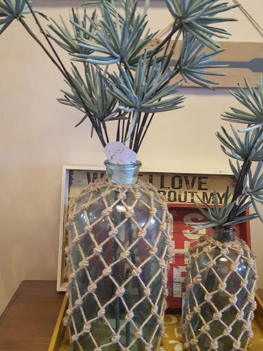 Furniture Store «Raymour & Flanigan Furniture and Mattress Store», reviews and photos, 275 Glen Cove Rd, Carle Place, NY 11514, USA