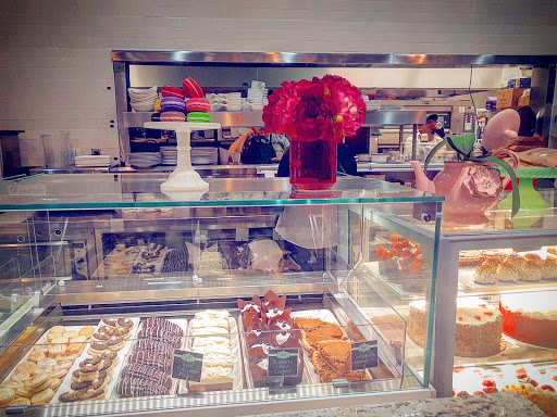 Shopping Mall «Mockingbird Station», reviews and photos, 5307 E Mockingbird Ln, Dallas, TX 75206, USA