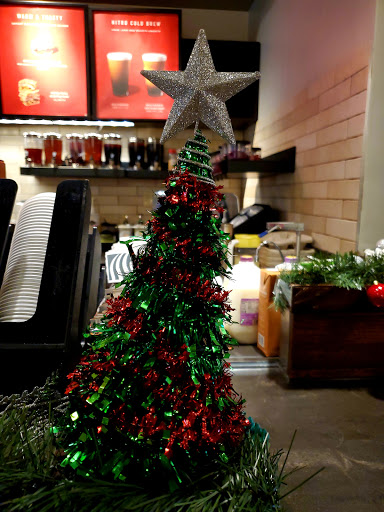 Coffee Shop «Starbucks», reviews and photos, 8869 Brecksville Rd, Brecksville, OH 44141, USA