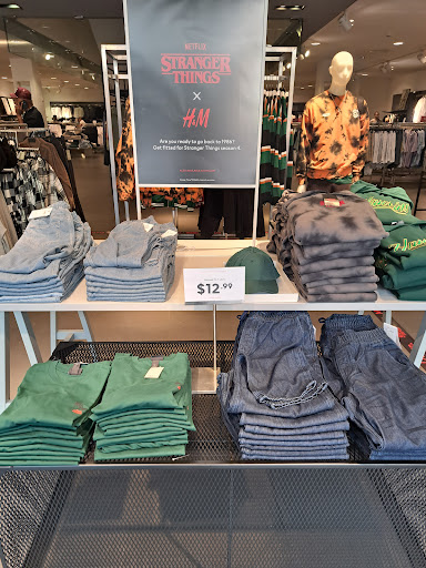 Clothing Store «H&M», reviews and photos, 1620 Cumberland Mall, Atlanta, GA 30339, USA