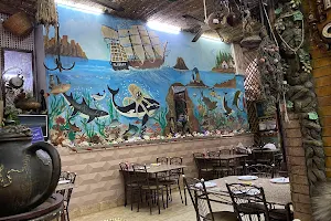 3Alm Elb7ar Sea Food Resturant image