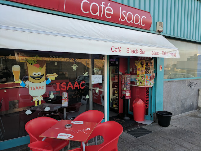 Isaac Café Snack Bar